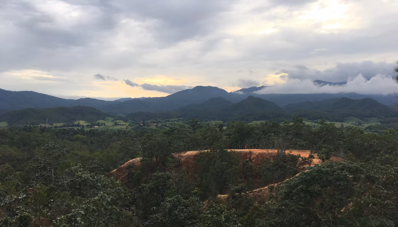 Pai Canyon ridges over the valley, one of the best pai sunset spots near town