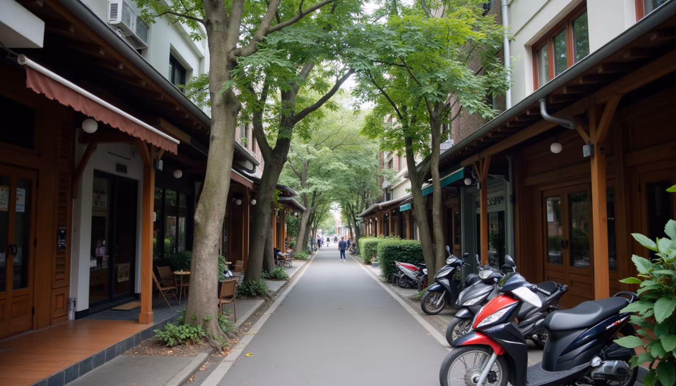Quiet walkable town lane with cafes illustrating things to do in Pai for solo travellers (illustration)
